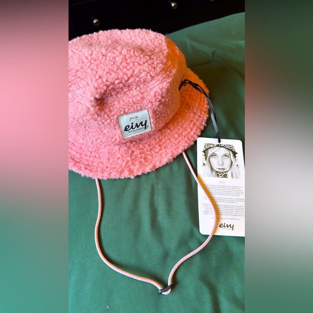 Eivy bucket hat